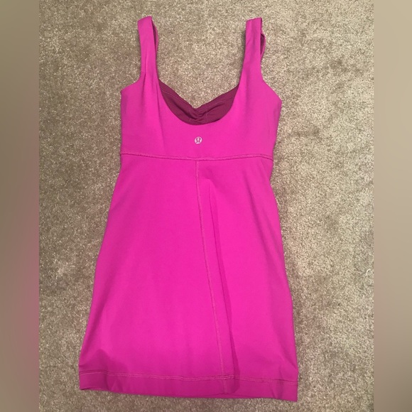 Lululemon tank - Picture 4 of 5